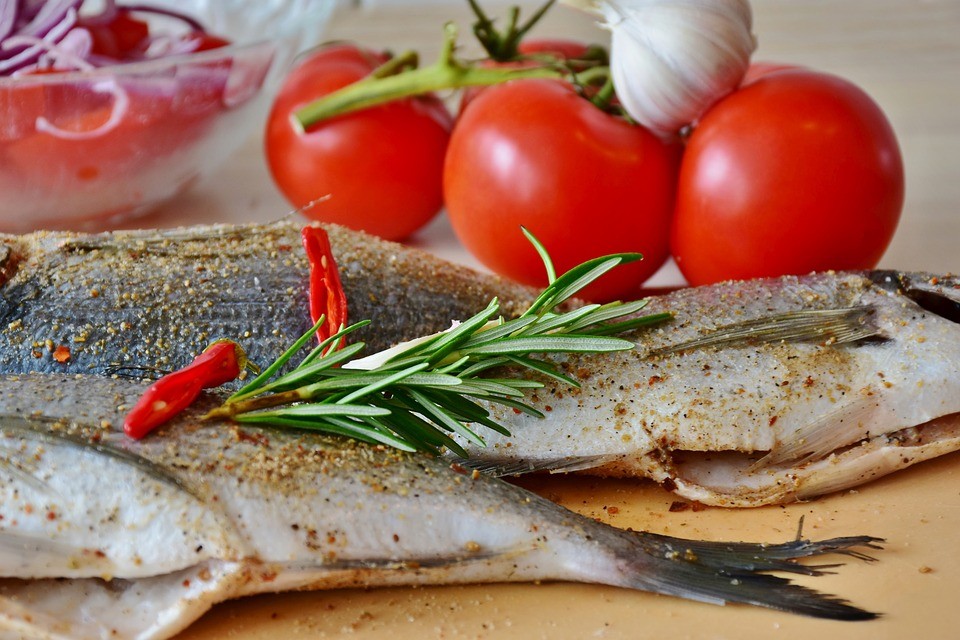 4 блюда, которые можно приготовить в последнюю минуту - Рыба по-венгерски