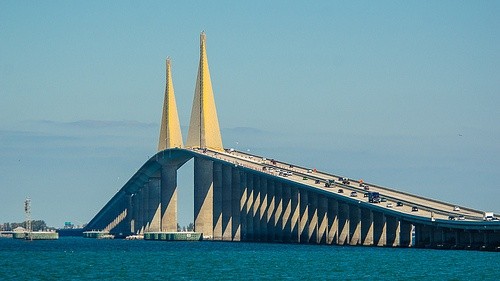 Мост Саншайн Скайуэй, Флорида